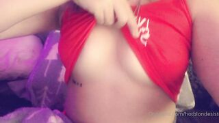 Bebacksoonxx (hotblondesistersx) OnlyFans Leaks Horny Slut Blondie Sister Porn Video 8