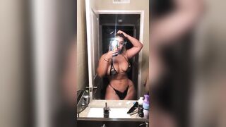 Littlemisslibrarian (Carmela Habibi aka carmellaxo) OnlyFans Leaks Habibihearts Chubby Ebony Babe Porn Video 8