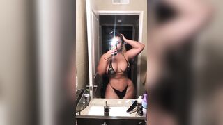 Littlemisslibrarian (Carmela Habibi aka carmellaxo) OnlyFans Leaks Habibihearts Chubby Ebony Babe Porn Video 8