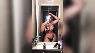 Littlemisslibrarian (Carmela Habibi aka carmellaxo) OnlyFans Leaks Habibihearts Chubby Ebony Babe Porn Video 8