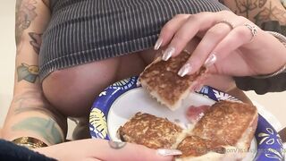 Kittyautumnmeow (Tittty aka kittyboston) OnlyFans Leaks Kitty Autumn assasssssssssssssin Porn 68