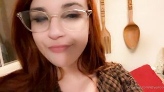 Olivewood (Olive Wood aka OliveWoodMFC) OnlyFans Leaks Red Head Slut is Horny Porn Video 434