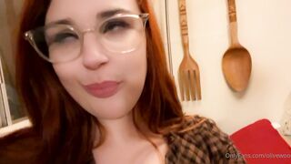 Olivewood (Olive Wood aka OliveWoodMFC) OnlyFans Leaks Red Head Slut is Horny Porn Video 434