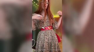 Olivewood (Olive Wood aka OliveWoodMFC) OnlyFans Leaks Red Head Slut is Horny Porn Video 411