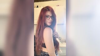 Olivewood (Olive Wood aka OliveWoodMFC) OnlyFans Leaks Red Head Slut is Horny Porn Video 686