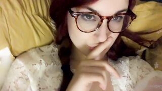 Olivewood (Olive Wood aka OliveWoodMFC) OnlyFans Leaks Red Head Slut is Horny Porn Video 690