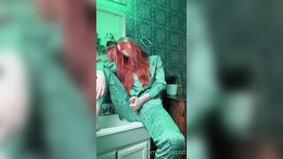 Olivewood (Olive Wood aka OliveWoodMFC) OnlyFans Leaks Red Head Slut is Horny Porn Video 171