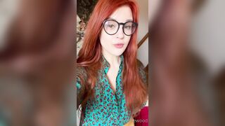 Olivewood (Olive Wood aka OliveWoodMFC) OnlyFans Leaks Red Head Slut is Horny Porn Video 386