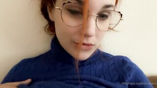 Olivewood (Olive Wood aka OliveWoodMFC) OnlyFans Leaks Red Head Slut is Horny Porn Video 494