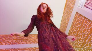 Olivewood (Olive Wood aka OliveWoodMFC) OnlyFans Leaks Red Head Slut is Horny Porn Video 175