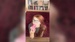 Olivewood (Olive Wood aka OliveWoodMFC) OnlyFans Leaks Red Head Slut is Horny Porn Video 550