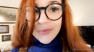 Olivewood (Olive Wood aka OliveWoodMFC) OnlyFans Leaks Red Head Slut is Horny Porn Video 473