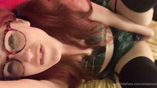 Olivewood (Olive Wood aka OliveWoodMFC) OnlyFans Leaks Red Head Slut is Horny Porn Video 571