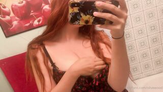 Olivewood (Olive Wood aka OliveWoodMFC) OnlyFans Leaks Red Head Slut is Horny Porn Video 557