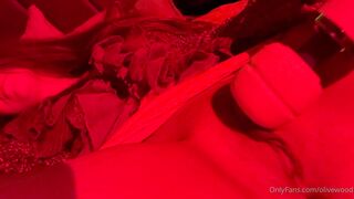 Olivewood (Olive Wood aka OliveWoodMFC) OnlyFans Leaks Red Head Slut is Horny Porn Video 415