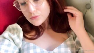 Olivewood (Olive Wood aka OliveWoodMFC) OnlyFans Leaks Red Head Slut is Horny Porn Video 723