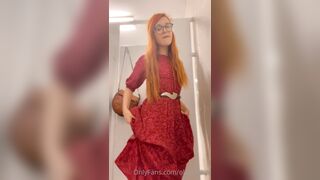Olivewood (Olive Wood aka OliveWoodMFC) OnlyFans Leaks Red Head Slut is Horny Porn Video 11