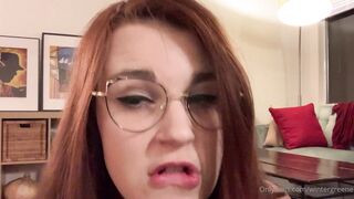 Olivewood (Olive Wood aka OliveWoodMFC) OnlyFans Leaks Red Head Slut is Horny Porn Video 720