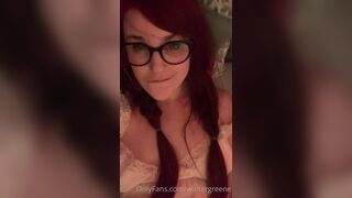 Olivewood (Olive Wood aka OliveWoodMFC) OnlyFans Leaks Red Head Slut is Horny Porn Video 717