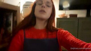 Olivewood (Olive Wood aka OliveWoodMFC) OnlyFans Leaks Red Head Slut is Horny Porn Video 395