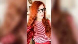 Olivewood (Olive Wood aka OliveWoodMFC) OnlyFans Leaks Red Head Slut is Horny Porn Video 433