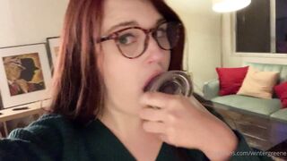 Olivewood (Olive Wood aka OliveWoodMFC) OnlyFans Leaks Red Head Slut is Horny Porn Video 749