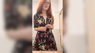 Olivewood (Olive Wood aka OliveWoodMFC) OnlyFans Leaks Red Head Slut is Horny Porn Video 426