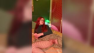 Olivewood (Olive Wood aka OliveWoodMFC) OnlyFans Leaks Red Head Slut is Horny Porn Video 417