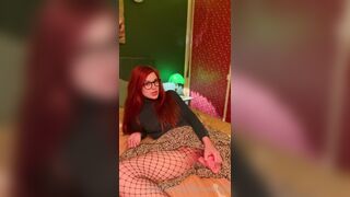 Olivewood (Olive Wood aka OliveWoodMFC) OnlyFans Leaks Red Head Slut is Horny Porn Video 417
