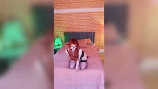 Olivewood (Olive Wood aka OliveWoodMFC) OnlyFans Leaks Red Head Slut is Horny Porn Video 145