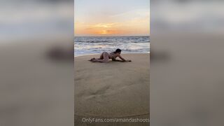 Amandashoots (Amanda aka Shoots amandashoots_) OnlyFans Leaks Candian Gun Bunny Porn Video 42