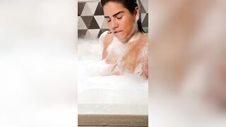 Maleepradoficial (Ale aka Maleeprado1) OnlyFans Leaks Colombian Amputee Hot Model Porn Video 58