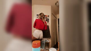 Delareilley (Dela Reilley) OnlyFans Leaks Delaney Glorious Blonde Wants Suga Porn Video 1