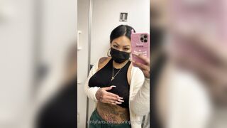 Connperignon (Connie Perignon aka connieperignon) Taiwanese Queen Supreme & Internet Harlot meetperignon 24