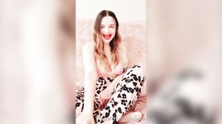 Lillypinkk (Cumatron 3000 aka Lilly Pinkk) Fucking Filthy British Lilly__Pinkk Wild & Freaky Porn 60