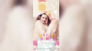 Lillypinkk (Cumatron 3000 aka Lilly Pinkk) Fucking Filthy British Lilly__Pinkk Wild & Freaky Porn 765