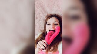 Lillypinkk (Cumatron 3000 aka Lilly Pinkk) Fucking Filthy British Lilly__Pinkk Wild & Freaky Porn 730