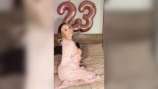 Itshollybabyy (Holly aka itshollybabyy12) OnlyFans Leaks itshollysland Horny College Girl Porn 94