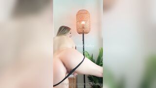 Itshollybabyy (Holly aka itshollybabyy12) OnlyFans Leaks itshollysland Horny College Girl Porn 125