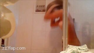 _College Shower Voyeur - 2 Friends in bathroom Leaked Amateur Nude Girl Porn Video 5