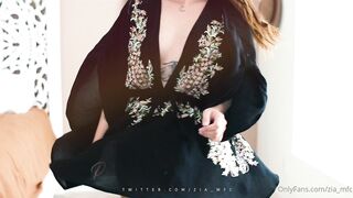 Ziafox (Zia Fox aka ZF aka zia_mfc) OnlyFans Leaks ON Hitatus Juicy Busty Young Milf Porn 44