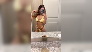 Quellie (Quellyxo aka Racquel aka quellyxoxo) OnlyFans Leaks Brunette Cutie Babe Porn Video 14