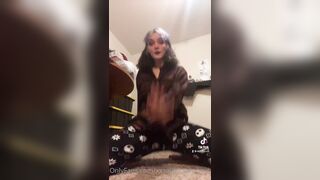 Scenemlf (Lacey Rae aka chrryvamp aka Scenemilf) OnlyFans Leaks scenedlf scenemilfy Natural Beauty Porn 84