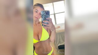 Quellie (Quellyxo aka Racquel aka quellyxoxo) OnlyFans Leaks Brunette Cutie Babe Porn Video 11