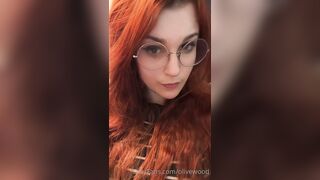 Olivewood (Olive Wood aka OliveWoodMFC) OnlyFans Leaks Red Head Slut is Horny Porn Video 277