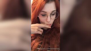 Olivewood (Olive Wood aka OliveWoodMFC) OnlyFans Leaks Red Head Slut is Horny Porn Video 277
