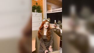 Olivewood (Olive Wood aka OliveWoodMFC) OnlyFans Leaks Red Head Slut is Horny Porn Video 262