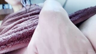 Olivewood (Olive Wood aka OliveWoodMFC) OnlyFans Leaks Red Head Slut is Horny Porn Video 218