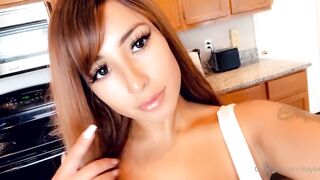 Rileykwums (Riley Kwums aka rileyisrawr) OnlyFans Leaks Smug Girl from Paradise Porn Video 49