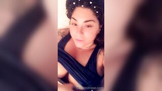 Saffronxxrose (Saffron Rose aka Saff aka SaffronXRose) OnlyFans Leaks saff.if.ya.nasty Boob Magic 255